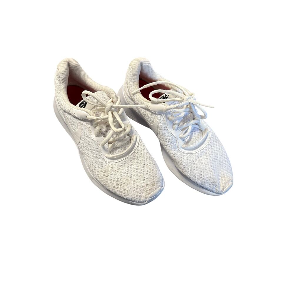 Nike women white running shoes sz 8 uk 5.5 style 812655-110